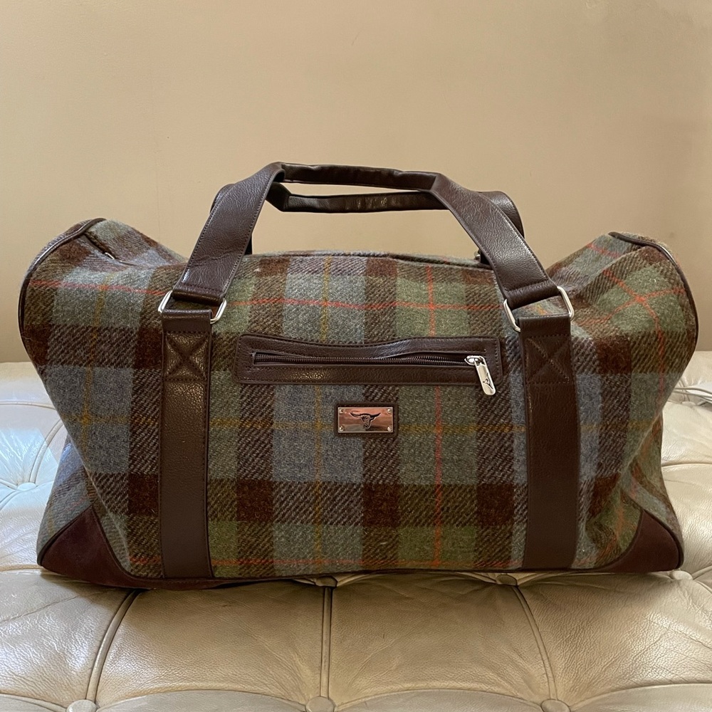 Authentic Harris Tweed Clyde Duffle Never Used
